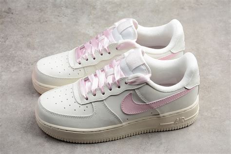 Women's Nike Air Force 1 Shoes 